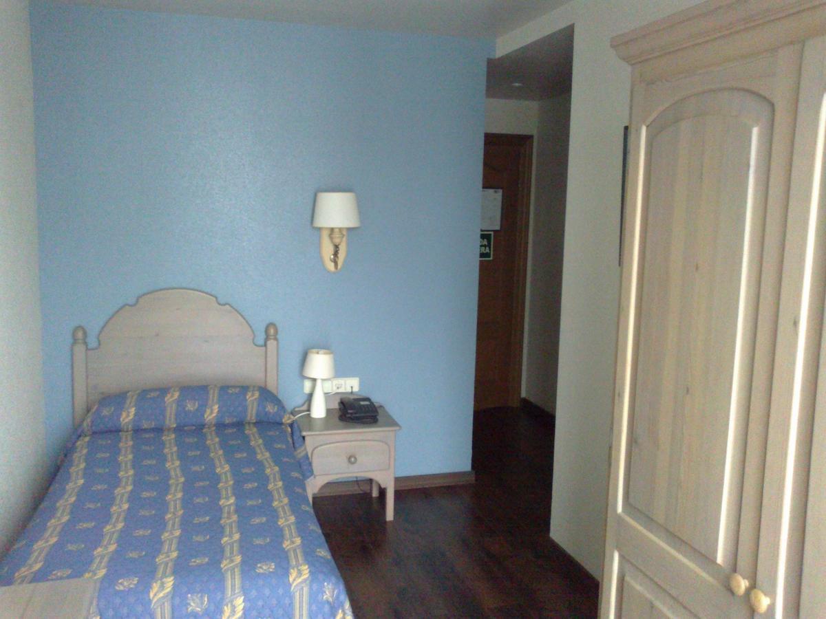 Hotel Rural Loizu Burguete Quarto foto